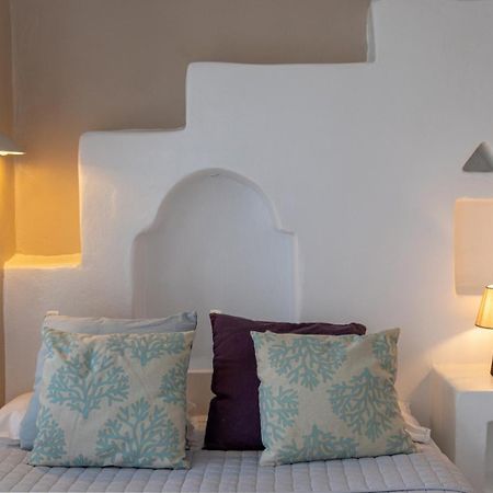 Soulmate'S Suites Tinos Kionia Exterior photo