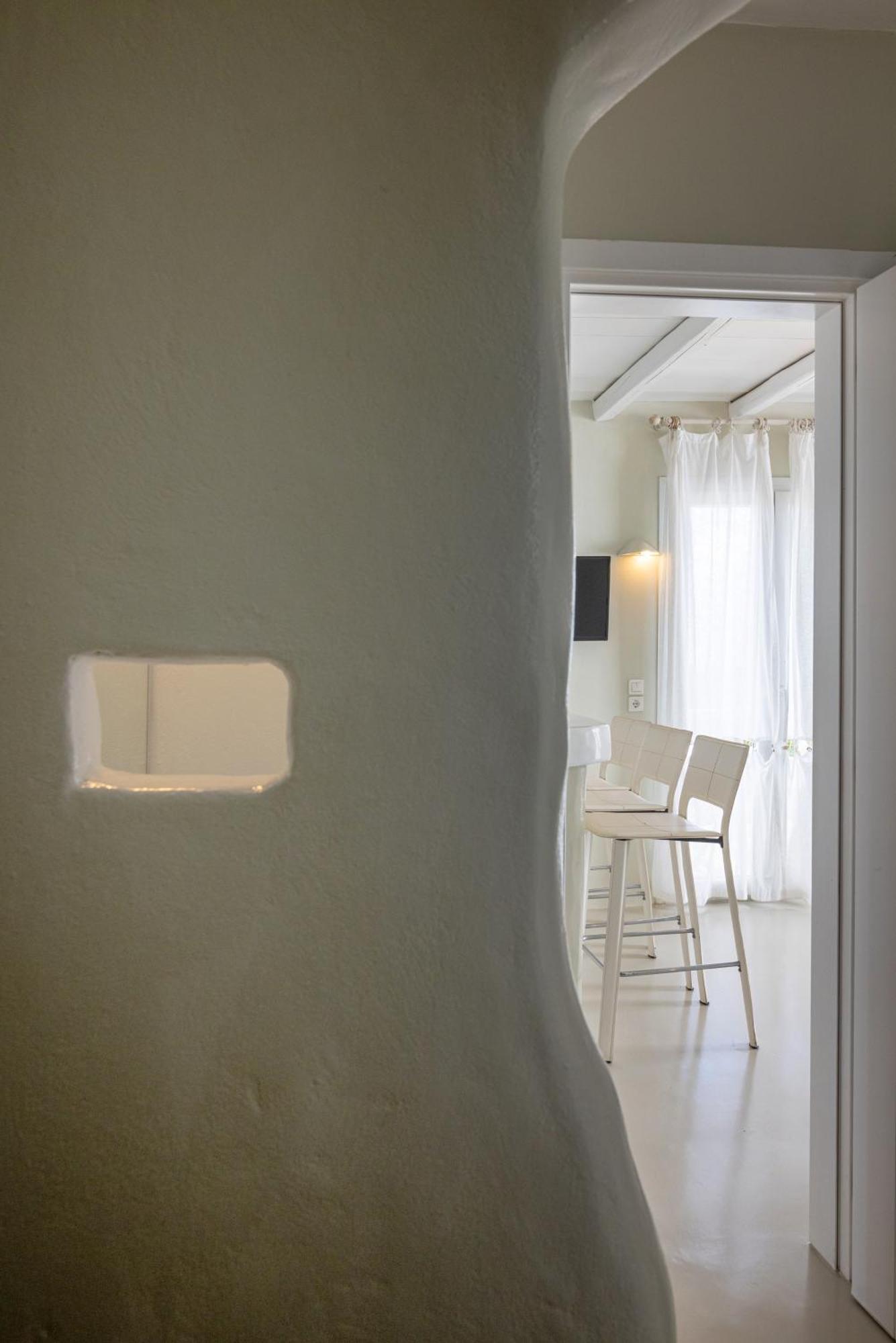 Soulmate'S Suites Tinos Kionia Exterior photo