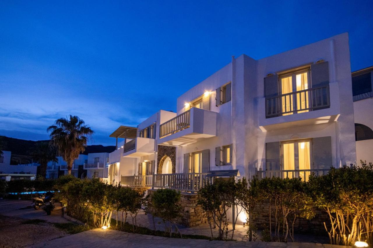Soulmate'S Suites Tinos Kionia Exterior photo